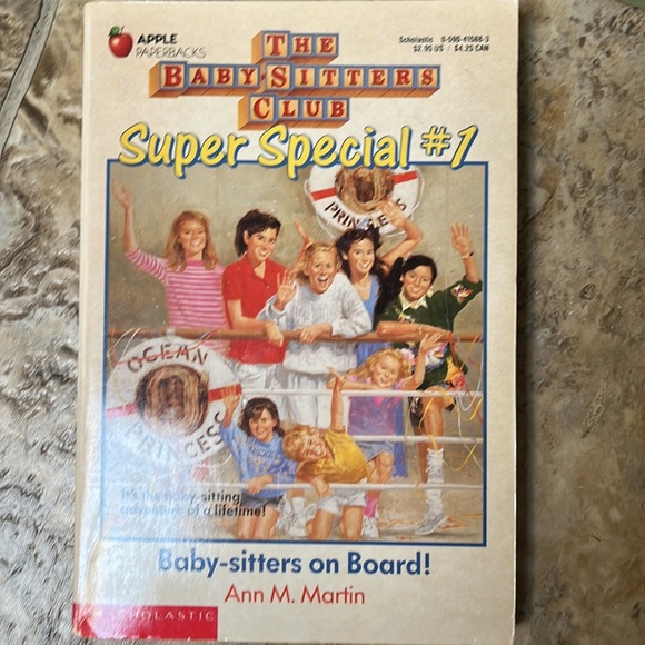 The Babysitters Club Book Bundle - Picture 10 of 10